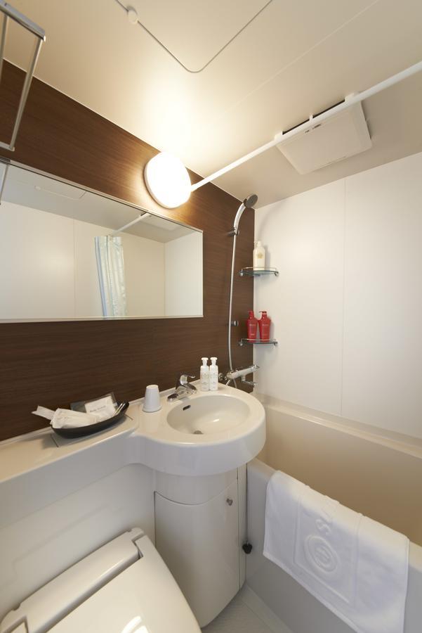 Hotel Sun Clover Koshigaya Eki Mae Exteriör bild
