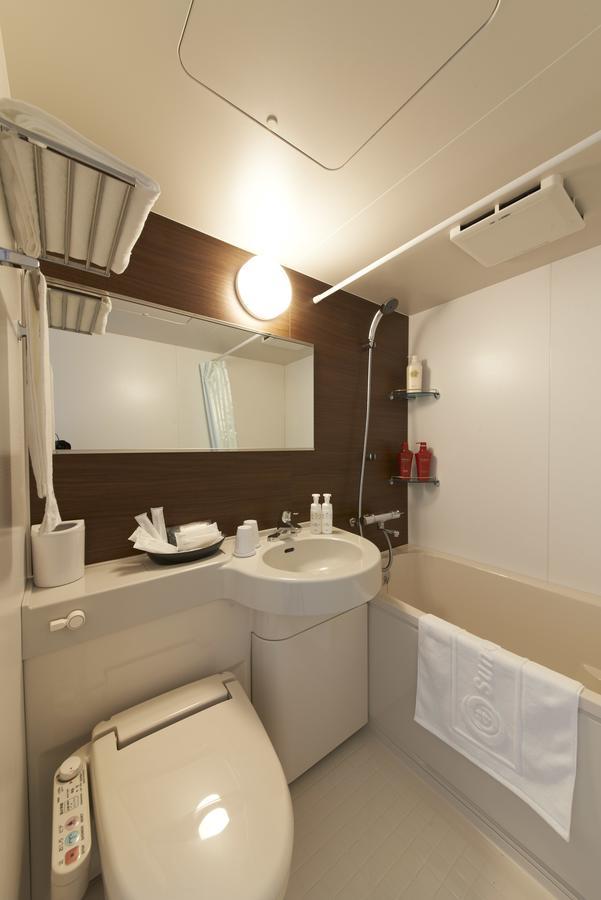 Hotel Sun Clover Koshigaya Eki Mae Exteriör bild