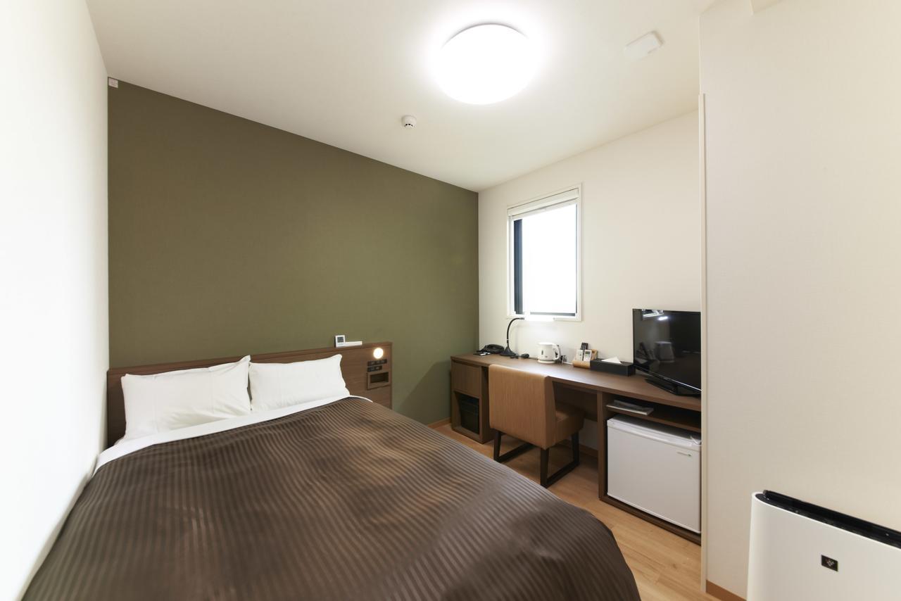 Hotel Sun Clover Koshigaya Eki Mae Exteriör bild