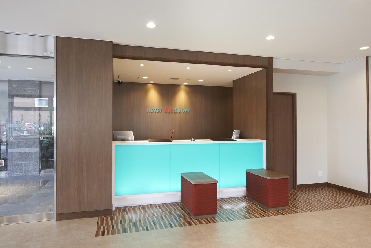 Hotel Sun Clover Koshigaya Eki Mae Exteriör bild